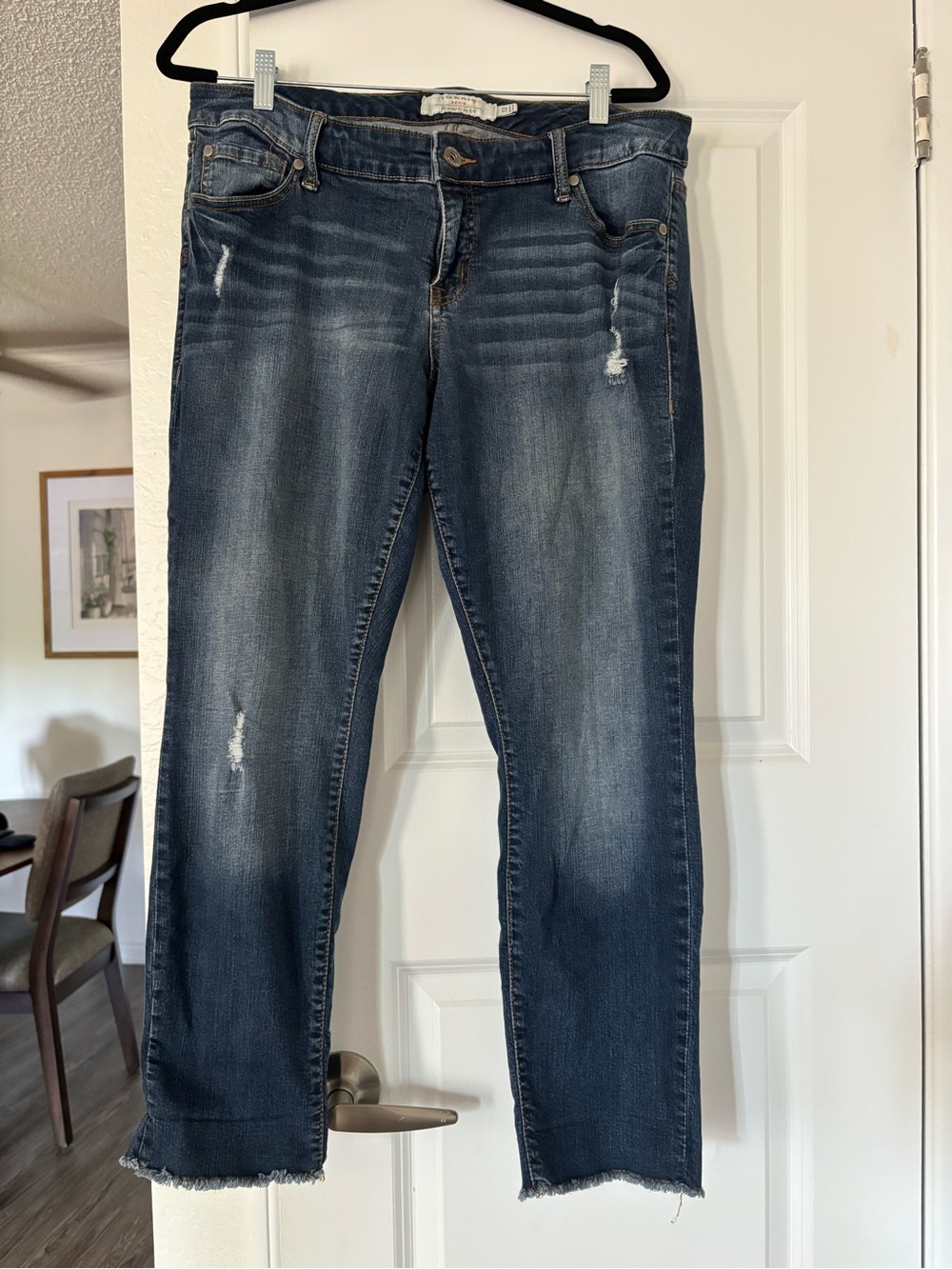 Torrid Denim stretch distressed dark wash Jeans Size 12